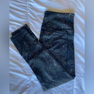 Zyia reflective light-n-tights. Size 8-10